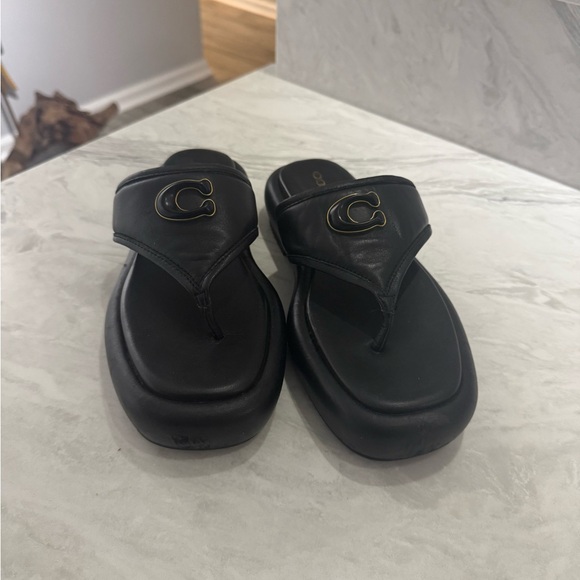 Black coach Sandal - Picture 1 of 3